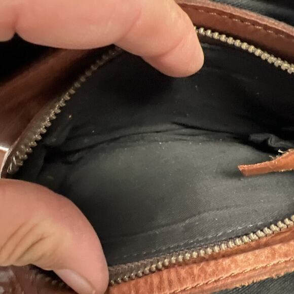 Harbour 2nd Leather Crossbody Luna Bag Compact Purse Brown Adjustable Strap - Picture 8 of 12